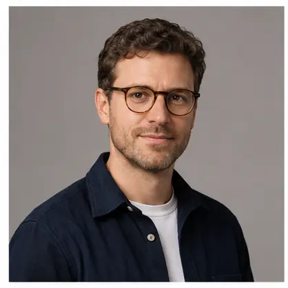 Portrait of Daniel Russo